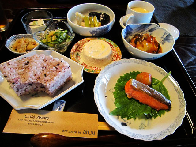 標高４００ｍの隠れ家　Cafe　Asato（カフェ　アサト）　岡山県和気郡