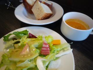 鎌倉野菜のサラダとスープ