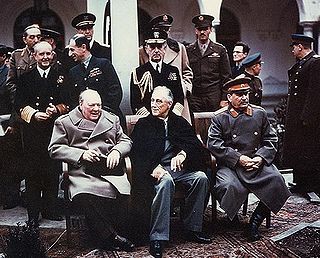 320px-Yalta_summit_1945_with_Churchill,_Roosevelt,_Stalin