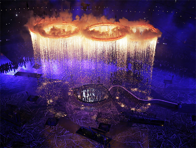 120727_APTOPIX_London_Olympics_Opening_Ceremony_x_1.jpg