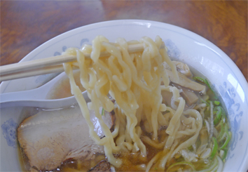 陽華楼麺
