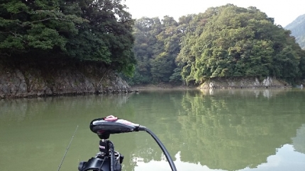 20141011-４-津久井湖プラ1-7m減水.JPG