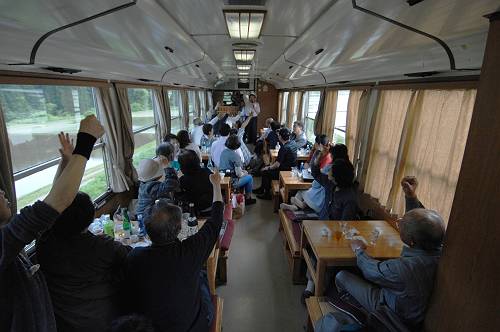 akita nairiku railweay, event train with japanese sake 240602 1-157-s