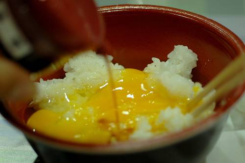 aomori fresh raw eggs put on the rice, 240630 2-19 shindo-fuji-s